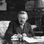 Chesterton Desk